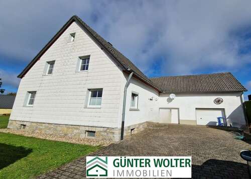 Foto - Haus zum Kaufen in Hellenthal 174.000,00 € 94.41 m²