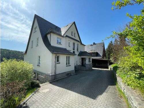 Foto - Haus zum Kaufen in Hartenstein 300.000,00 € 216.42 m²