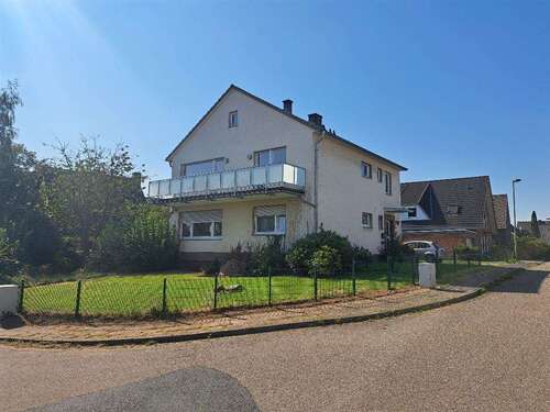 Foto - Haus zum Kaufen in Odenthal 560.000,00 € 178 m²