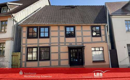 Foto - Haus zum Kaufen in Plau am See 150.000,00 € 134 m²