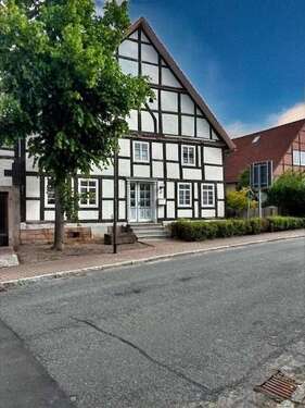 Foto - Haus zum Kaufen in Emmerthal 169.000,00 € 200 m²