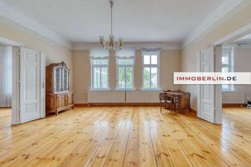 Foto - Haus zum Kaufen in FürstenwaldeSpree 690.000,00 € 292 m²