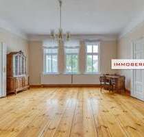 Haus zum Kaufen in FürstenwaldeSpree 690.000,00 € 292 m² - Fürstenwalde/Spree