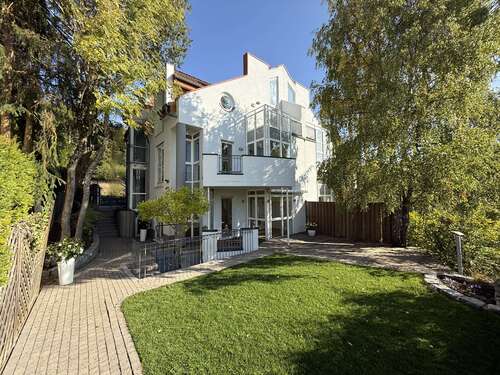 Foto - Haus zum Kaufen in Schlangenbad Georgenborn 860.000,00 € 257 m²