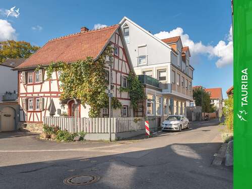 Foto - Haus zum Kaufen in Oberursel (Taunus) 1.100.000,00 € 353 m²