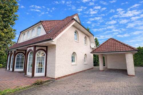 Foto - Haus zum Kaufen in Hatten 399.000,00 € 138.82 m²