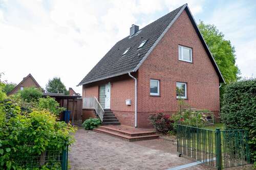 Foto - Haus zum Kaufen in Henstedt-Ulzburg 299.000,00 € 112.09 m²