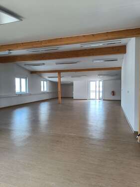Foto - Büro in Neu-Anspach 1.190,00 € 170 m²