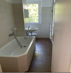 Foto - Wohnung zum Mieten in Halle (Saale) 395,00 € 60.73 m²