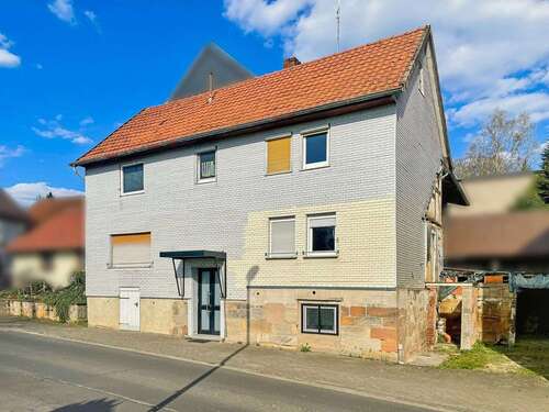Foto - Haus zum Kaufen in Alsfeld 52.000,00 € 110 m²