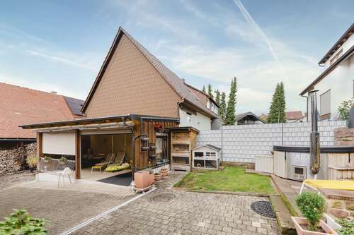 Foto - Haus zum Kaufen in Straubenhardt 711.000,00 € 270 m²