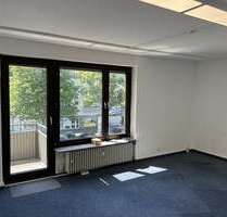 Büro in Bonn 800,00 € 95 m² - 800,00 EUR Kaltmiete, ca.  95,00 m² in Bonn (PLZ: 53177)