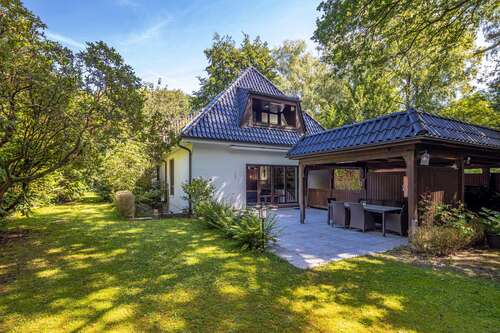 Foto - Haus zum Kaufen in Hamburg Wellingsbüttel 1.990.000,00 € 225 m²