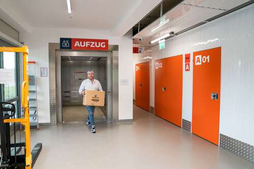 Foto - Halle in Kronshagen 210,00 € 10 m²