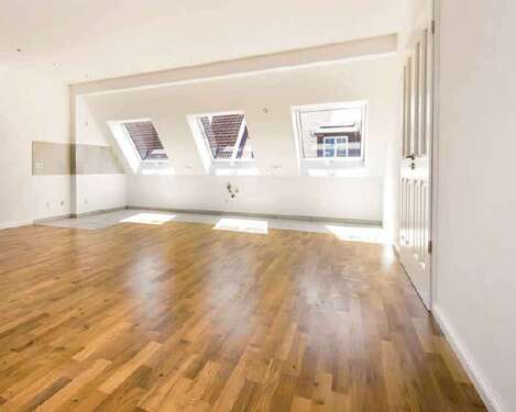 Foto - Wohnung zum Mieten in Chemnitz 604,00 € 66.68 m²