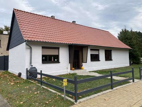 Foto - Haus zum Kaufen in Berenbrock 155.000,00 € 252 m²