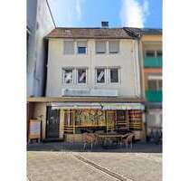 Haus zum Kaufen in Kirchhain 153.000,00 € 115 m²
