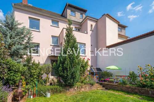 Foto - Haus zum Kaufen in Offenbach am Main 695.000,00 € 181.48 m²