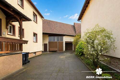 Foto - Haus zum Kaufen in Mömlingen 299.000,00 € 196.06 m²