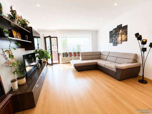 Foto - Wohnung zum Kaufen in Obertshausen Hausen 270.000,00 € 82.5 m²