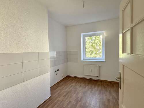 Foto - Wohnung zum Mieten in Halle 477,00 € 63.57 m²