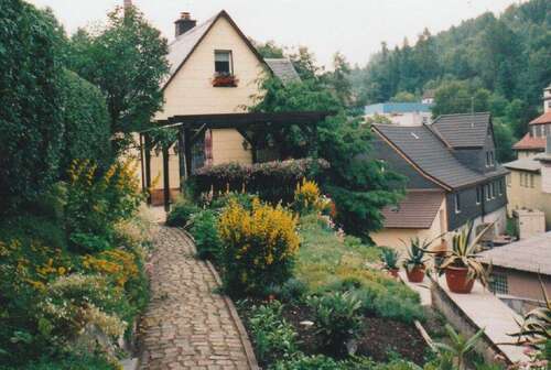 Foto - Haus zum Kaufen in Tettau 75.000,00 € 125 m²
