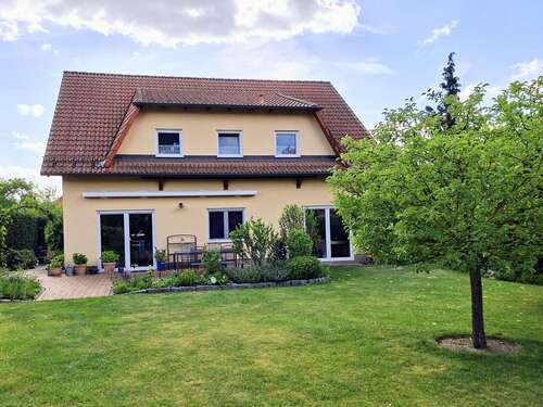 Foto - Haus zum Kaufen in Falkensee 790.000,00 € 184 m²