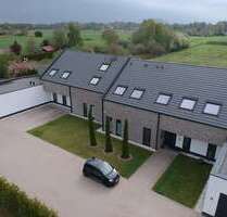 Haus zum Kaufen in Moormerland 850.000,00 € 261 m²