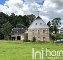 Haus zum Kaufen in Ebersbach 65.000,00 € 258 m²