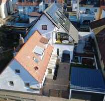 Haus zum Kaufen in Karlsruhe 1.400.000,00 € 470 m²