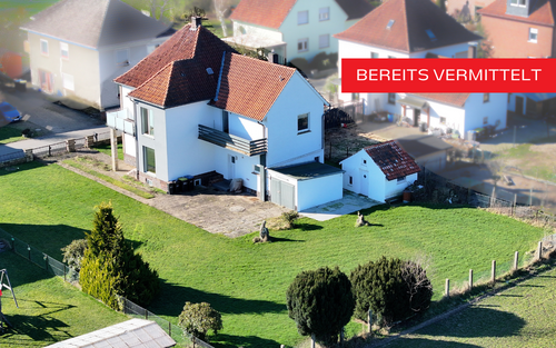 Foto - Haus zum Kaufen in Porta Westfalica 424.000,00 € 210 m²