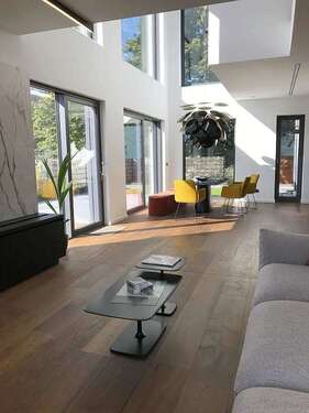 Foto - Haus zum Kaufen in Wiesbaden 1.400.000,00 € 166 m²