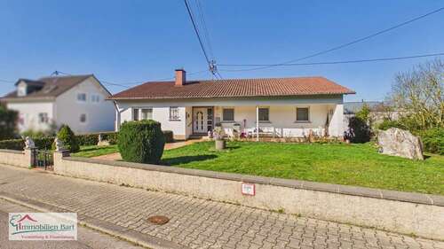 Foto - Haus zum Kaufen in Perl Besch 399.800,00 € 131 m²
