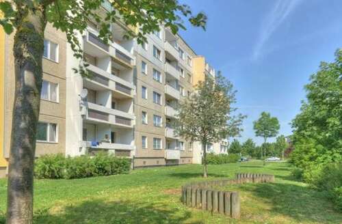 Foto - Wohnung zum Mieten in Halle 308,00 € 47.41 m²