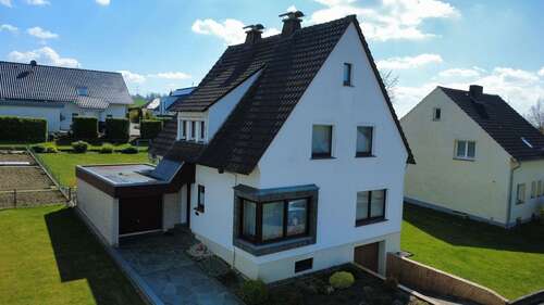 Foto - Haus zum Kaufen in Marienmünster 135.000,00 € 118.89 m²