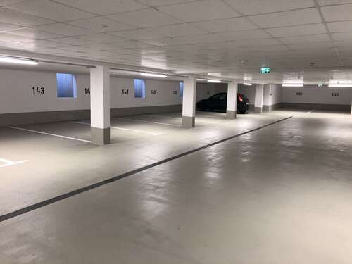 Foto - Garage zu vermieten in München 142,80 €