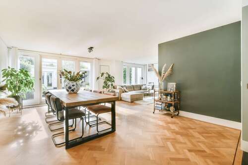 Foto - Haus zum Kaufen in Erlangen Alterlangen 1.340.000,00 € 271 m²