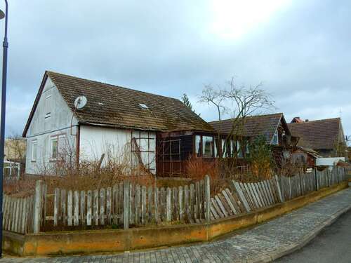 Foto - Haus zum Kaufen in Am Großen Bruch OT Hamersleben 18.000,00 € 123 m²
