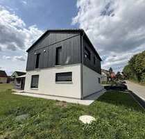 Haus zum Kaufen in Wiesau 349.000,00 € 153 m²