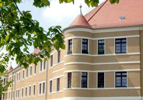 Foto - Wohnung zum Mieten in Halle 413,00 € 47.19 m²