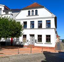 Haus zum Kaufen in Barth 1.500.000,00 € 700 m²