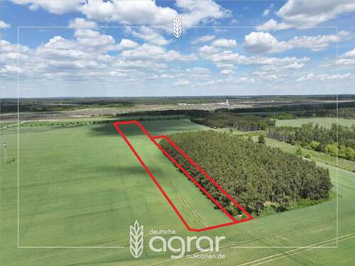 Foto - Grundstück zu verkaufen in Parchim 68.900,00 € 37533 m²