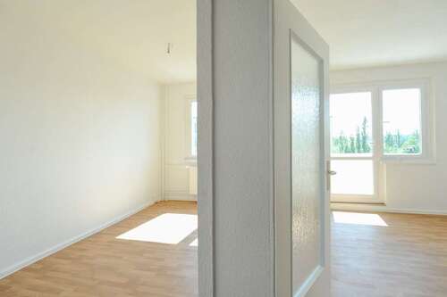 Foto - Wohnung zum Mieten in Halle 373,00 € 57.17 m²