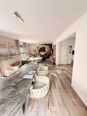 Foto - Haus zum Kaufen in Esslingen 1.499.000,00 € 348 m²