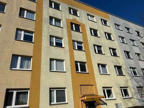 Foto - Wohnung zum Mieten in Halle 370,00 € 58.51 m²