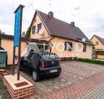 Haus zum Kaufen in Erfurt 320.000,00 € 203.87 m²