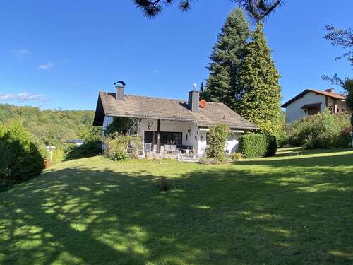 Foto - Haus zum Kaufen in Schotten Eichelsachsen 249.000,00 € 132 m²