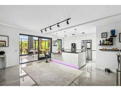 Foto - Haus zum Kaufen in Taunusstein 1.325.000,00 € 447 m²