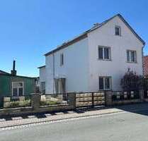 Haus zum Kaufen in Hermsdorf 185.000,00 € 160 m²