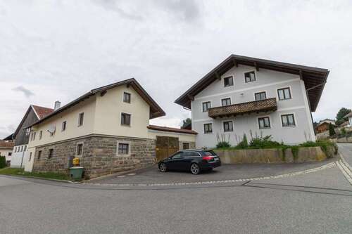 Foto - Haus zum Kaufen in Hutthurm 795.000,00 € 240 m²